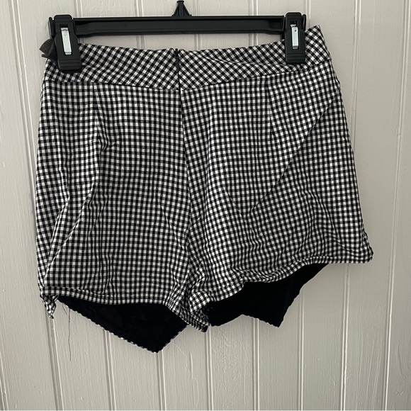 Gingham Skort - Picture 2 of 2
